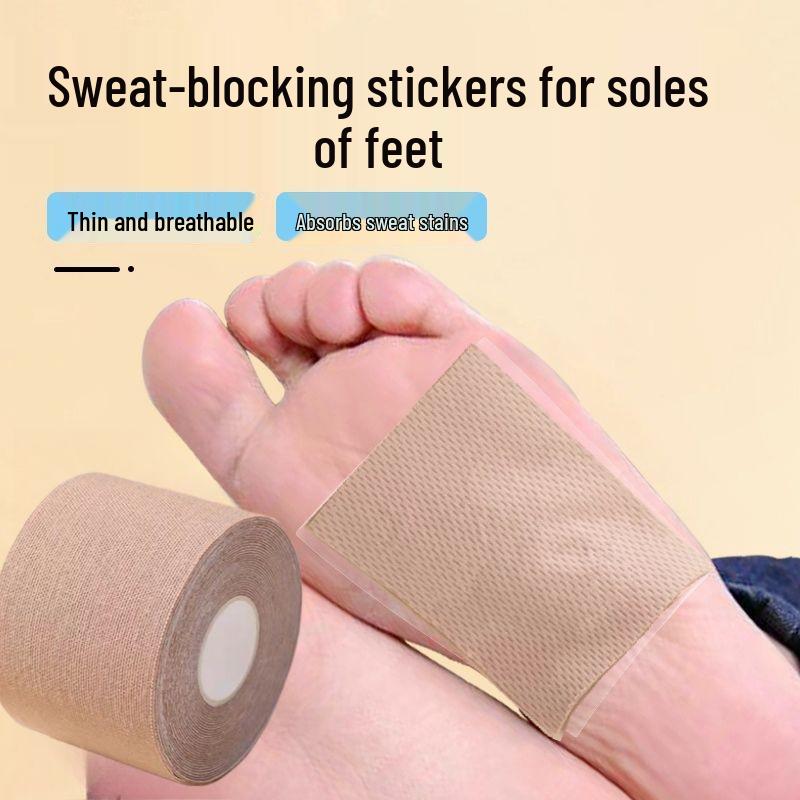 

Патч для ног, устойчивый к поту: Дышащий, Влагоотводящий, Легкий, Нескользящий и Комфортно Защищающий. With small scissors