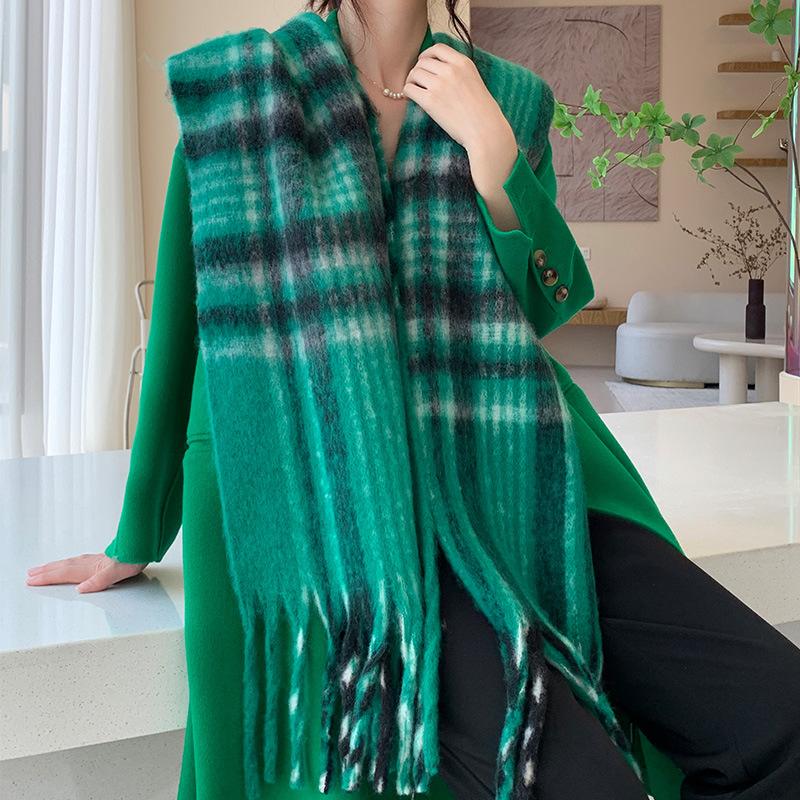 Winter New Scarf Women's Winter Thickened Warm Scarf Colored Plaid Fringed Scarf Shawl Fashionable Outer Cover