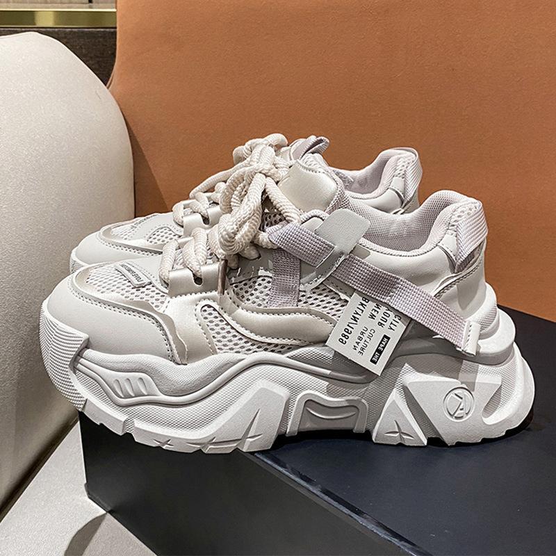 

Папины кроссовки интернет-знаменитостей женские 2025 новые весенние туфли на платформе увеличение высоты на 5 см маленькие женские туфли легкая спортивная обувь 40 серый