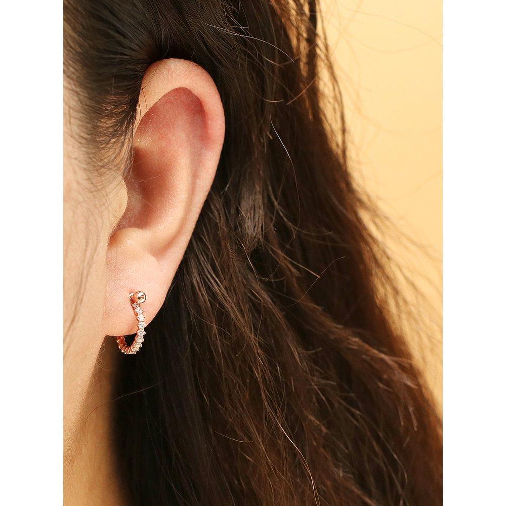 14K Bling C-formad Inner Conch Piercing Tvåvägsörhängen