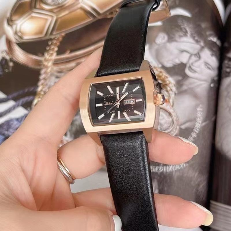 Montre Dame Grand Cadran Personnalisée Montre Femme Niche Étanche
