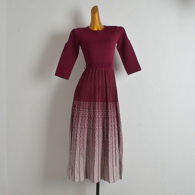 

Sample Shirt Contrast Color round Neck Half Sleeve Hollow out Knitted dress Women clothes Autumn Waist Hugging Slimming A Word Pleated Long dress Picture Color All yards