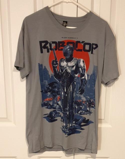 

ROBOCOP 2016 LootCrate Exclusive Retro Big Graphic Print TShirt Size Medium. Unisex T-Shirt S
