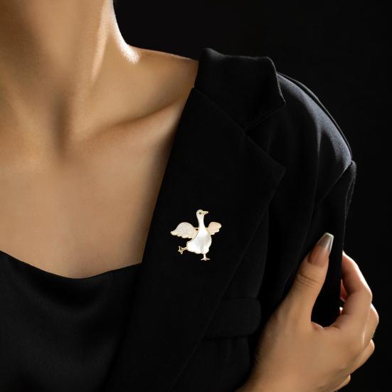 Brooch Pin 3D Goose Design Lapel Pin with Mother-of-Pearl Inlay Wear-Resistant