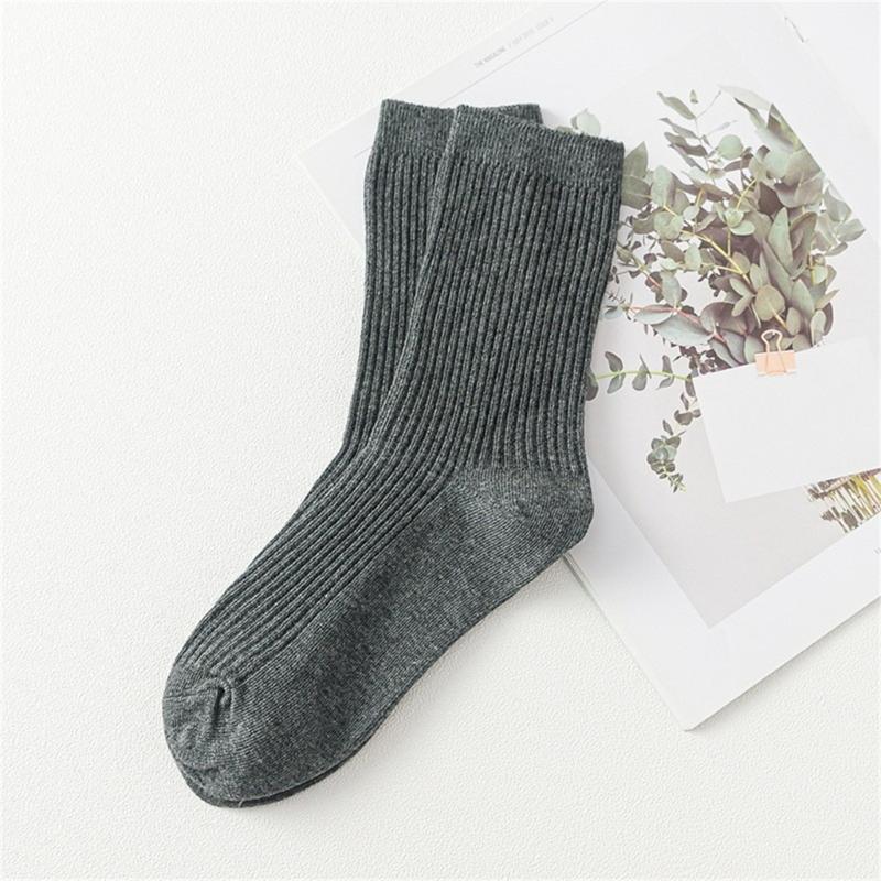 5 Pairs Moisture Wicking Sports Socks With Ribbed Knitted Design Breathable Solid Color Middle Calf Socks For Men Women