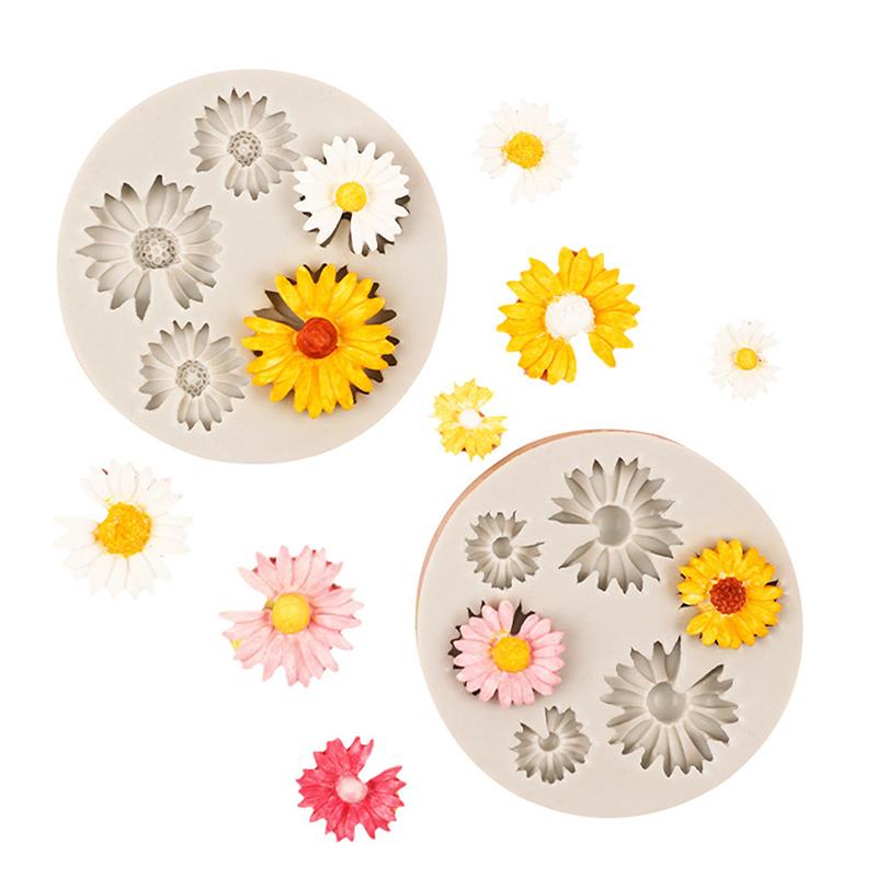 3D Mini Prästkrage Blomma Silikonform Diy Fondant Tårta Dekoreringsverktyg Bröllop Födelsedag Fest Choklad Godis Bakverk Bakform