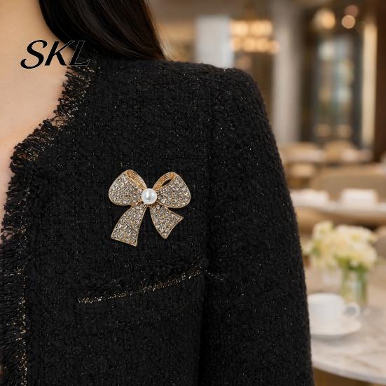 Electroplated Bow Accessory Brooch Pin, 3D Design with Imitation Pearl, Pin Strong Buckle Badge for Coats Shirts Bags Accessories Anti-oxidation