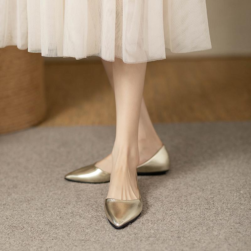 

Модная плоская обувь для женской весны и осени 2025 года, французский острый носок, новые плоские лодочки, серебристые, для работы, больших размеров, женская обувь 33 золотой