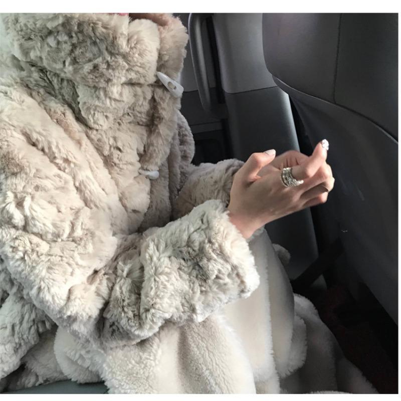 

Осенне-зимняя женская шуба из искусственного меха под овчину средней длины, ленивый ветер, застежка-рог, имитация меха кролика рекс, новая XS