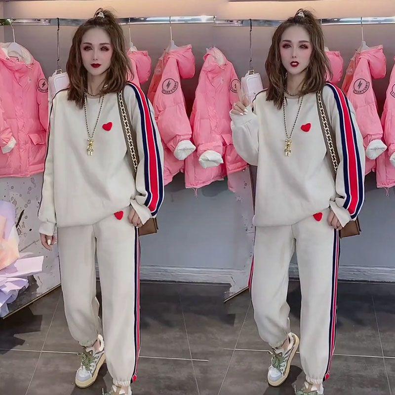 Women's Plus Size Casual Sports Set: 2025 Autumn/Winter Fashionable Loose Two-Piece for Commuting