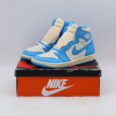 Obuwie uniseks – Sneakersy