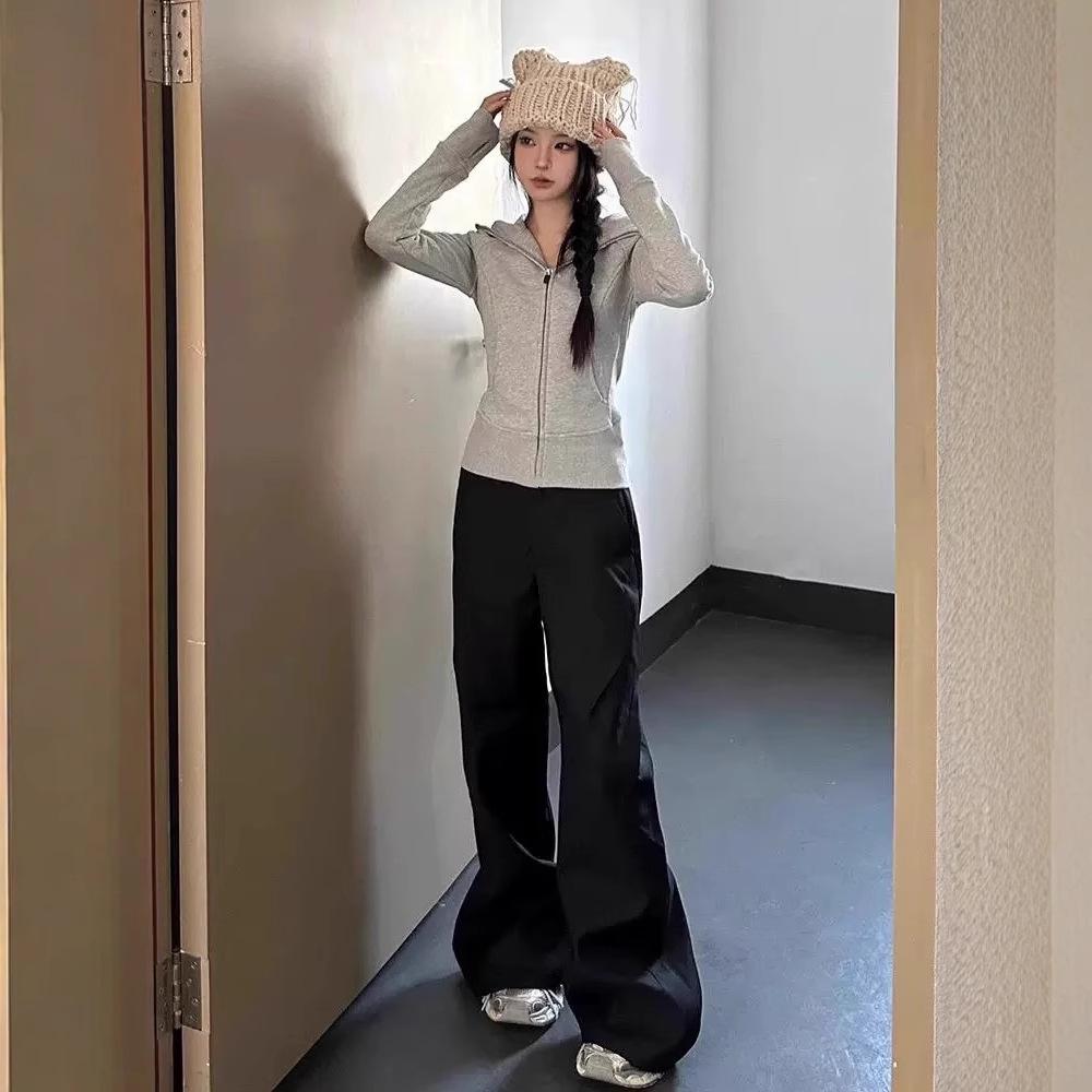 

Women s Slim Fit Spring & Autumn Hooded Sweatshirt - Petite, Thin Style, Short Zipper Cardigan. XL