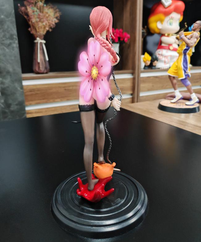 Chainsaw Man Makima Dominator Devil Statue Model Ornament Boxed Figure