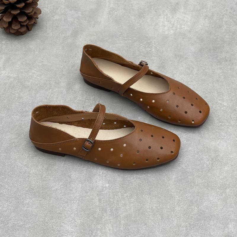 Johnature Hollow Out Breathable Genuine Leather Flat Sandals Casual Versatile Soft Soled Women's Shoes