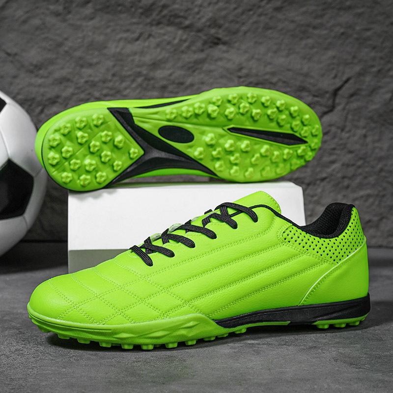 Children's Cross-Country Football Boots with Long and Moulded Studs, Low-Top Youth Training Shoes (Sizes 30-45)