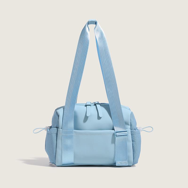 

Multifunctional Sports Fitness Bag with Wet/Dry Separation, Large Capacity, Single Shoulder Design. синий