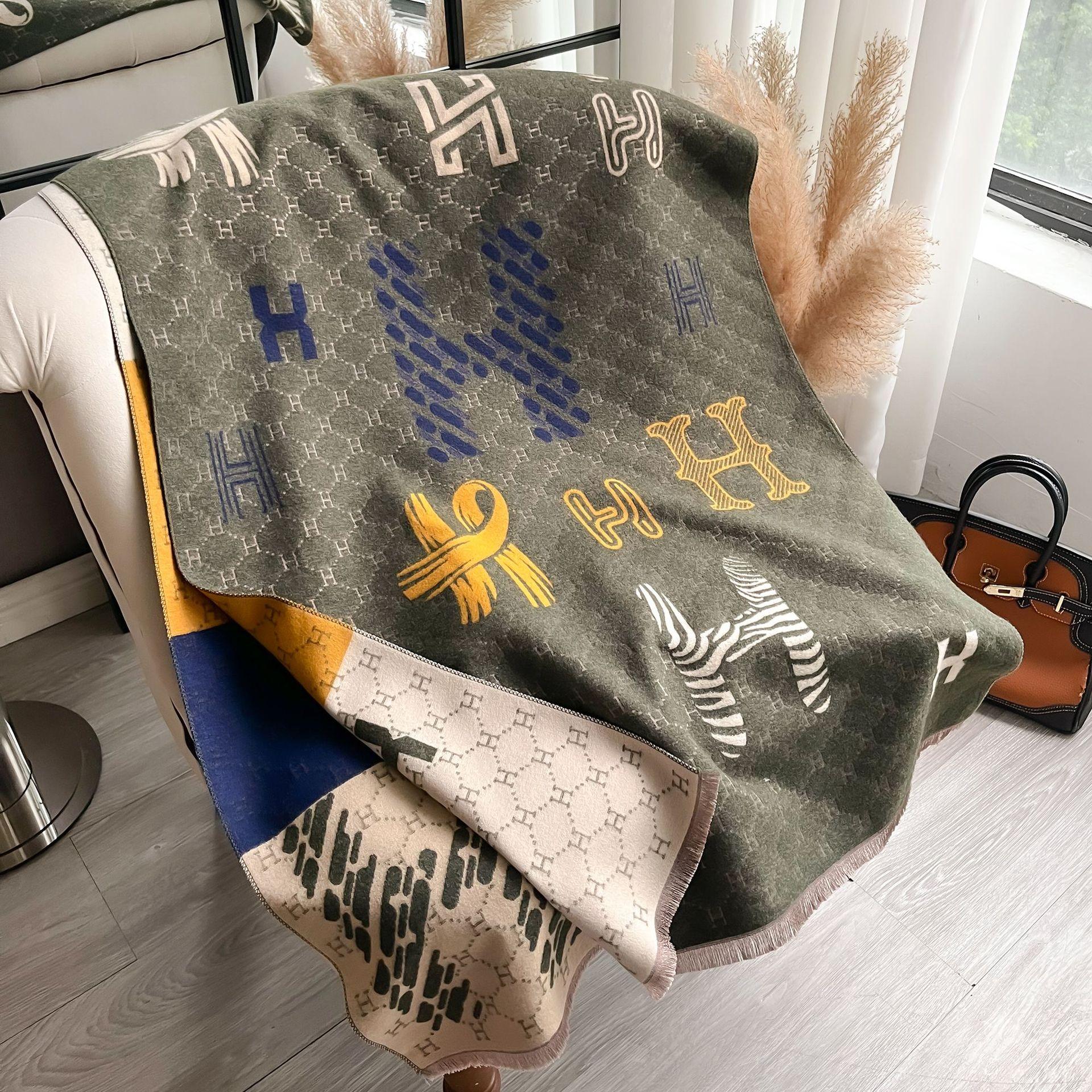 

Шарф Lady H Big Brand осенне-зимний теплый двухсторонний шарф кондиционер одеяло шаль 185*65cm зелёный