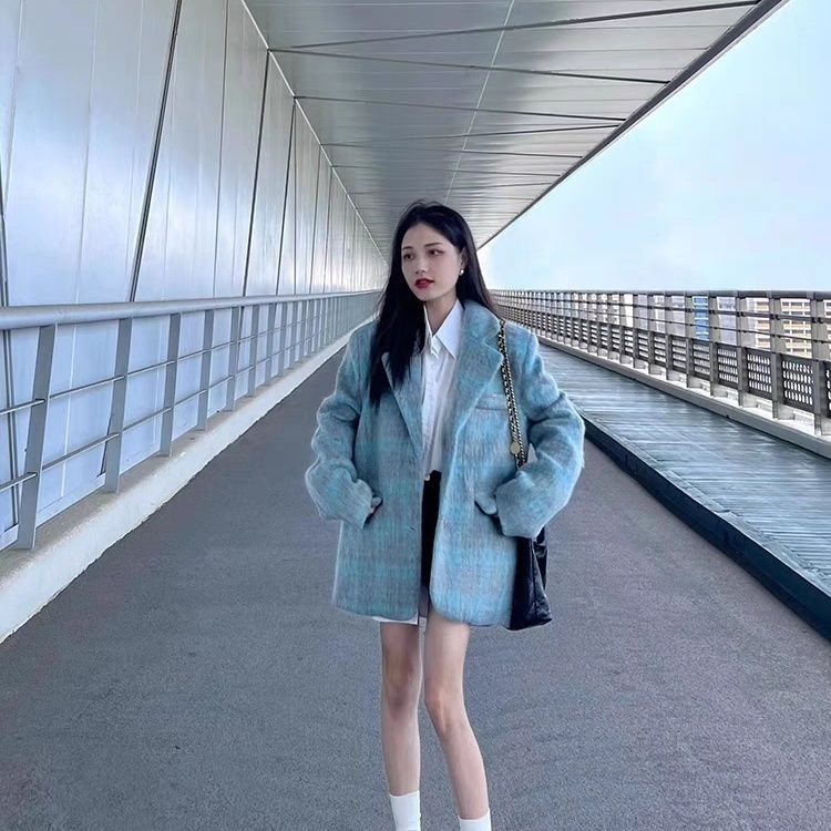 Stylish Plaid Woolen Coat for Women, Perfect for Spring and Fall Outfit