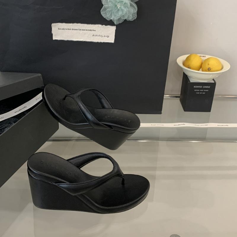 Round head casual fashion high heels sandals small pinch feet women thick-soled wedge heel flip-flops