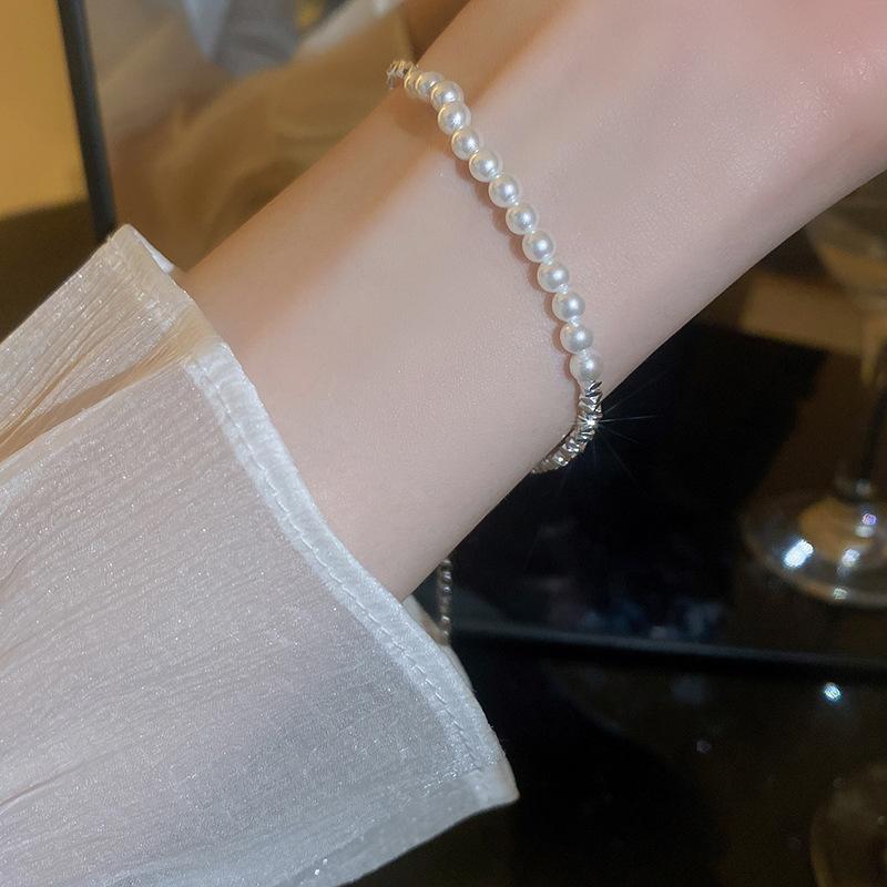 French temperament cold wind zircon star pearl bracelet light luxury bracelet sweet versatile jewelry