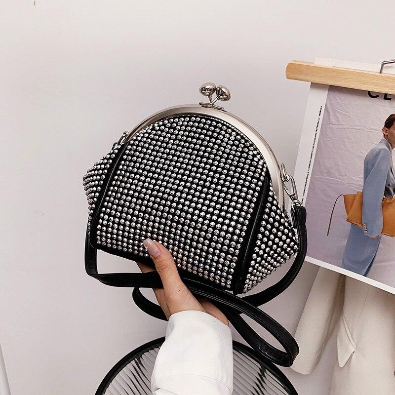 

Модные сумки через плечо для вечеринок в стиле панк для женщин, вечерний клатч с заклепками, женская черная маленькая сумка через плечо с цепочками, Sac A Main 19X10X20cm