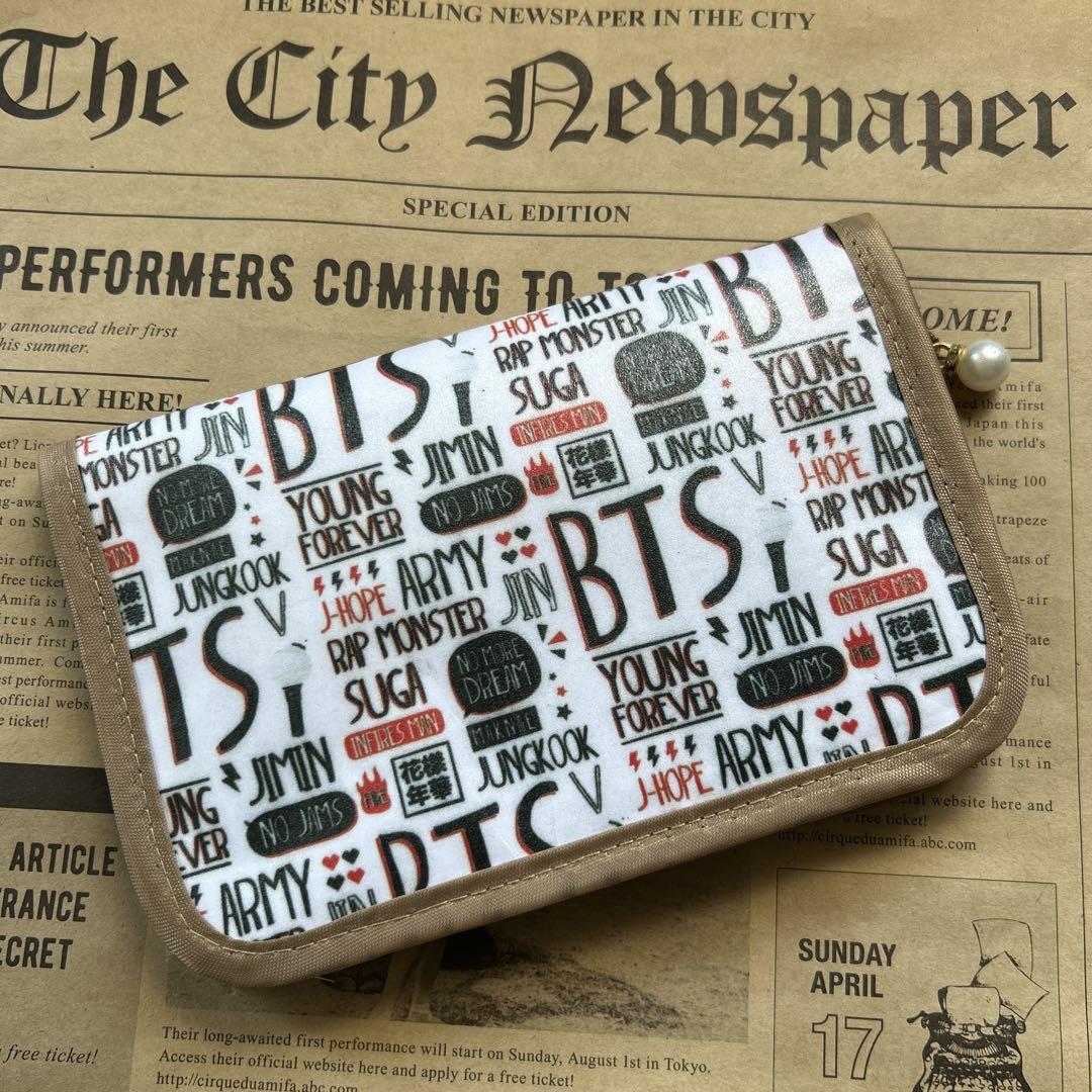 

[USED] BTS Multi-case for Korea trips and concerts BT21 AmiBomb penlight pattern