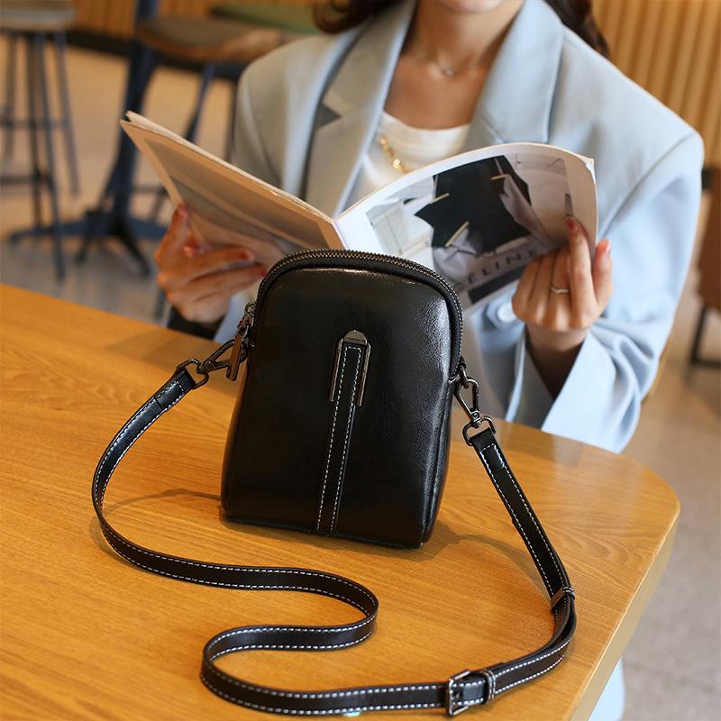 Phone Bag for Women Crossbody Bag 2025 New Fashion Versatile Large Capacity Cowhide Small Bag Genuine Leather Shoulder Bag for Women