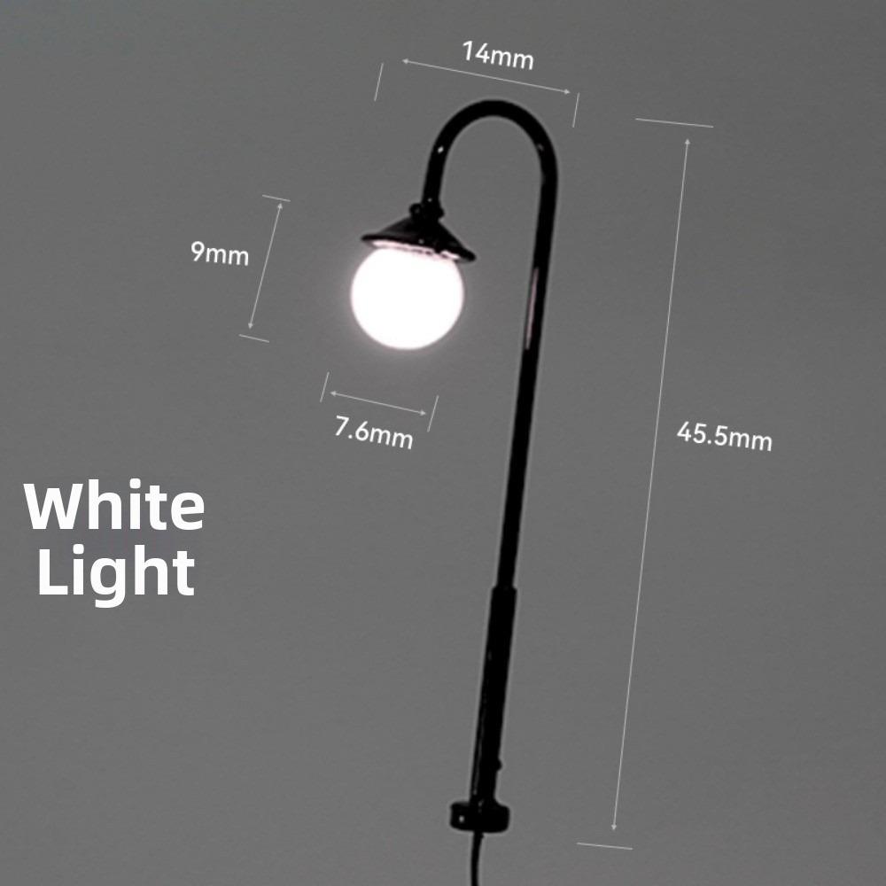 

High Quality Plastic Sand Table Model Streetlights White/Warm Light 3V Railway Train Layout Miniature Courtyard Road Lamp Model