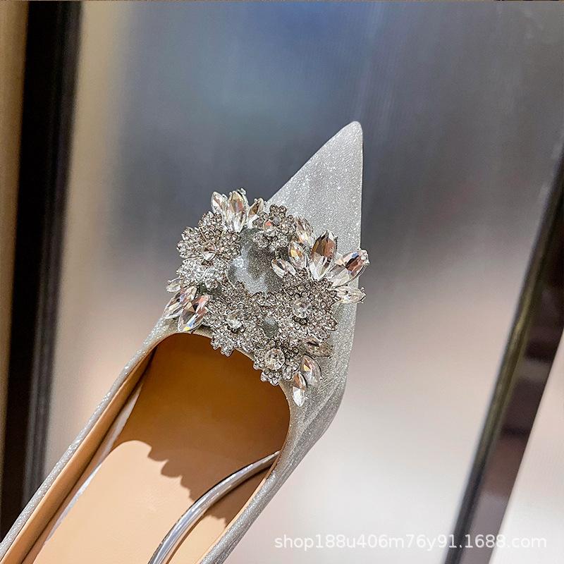 [Spot] Golden wedding shoes Xiuhe wedding dress two wear bride shoes French high heels 2025 new crystal shoes