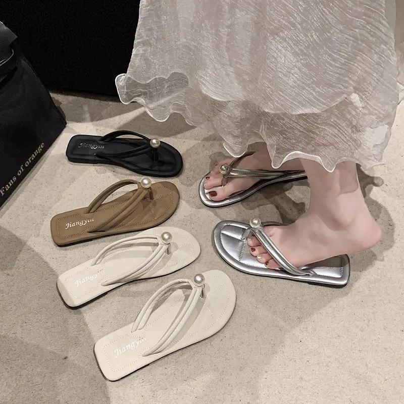 Perlen-Clip-Zehensandalen Damen Sommerbekleidung Flachboden Weichsohle Tourismus Küste Strand Hausschuhe 2025 neue Sandalen