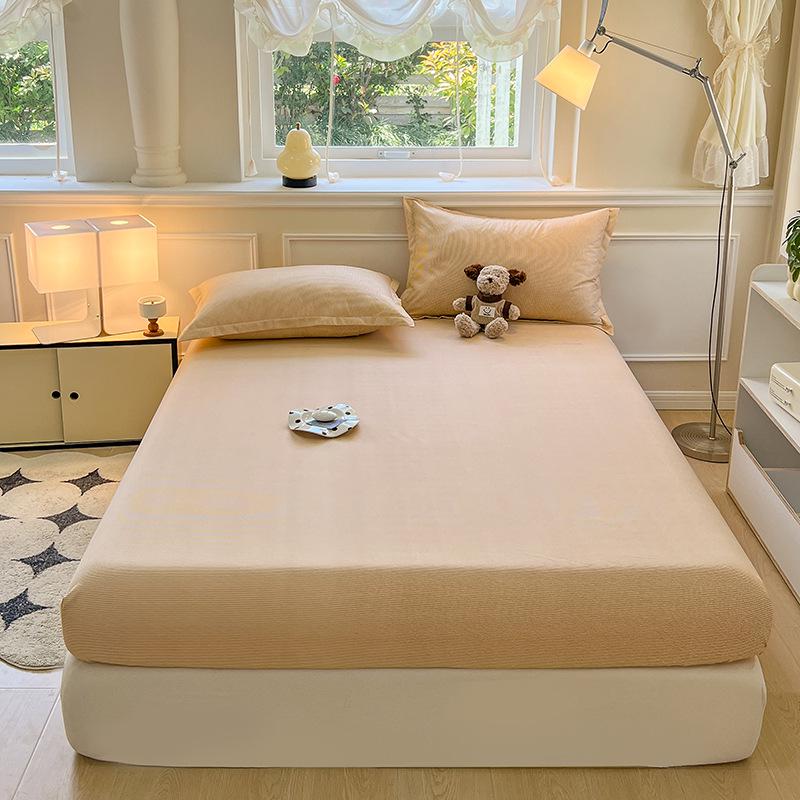 Premium Aloe Cotton Fitted Sheet & Waterproof Pillowcase Set - Skin-Friendly & Comfortable