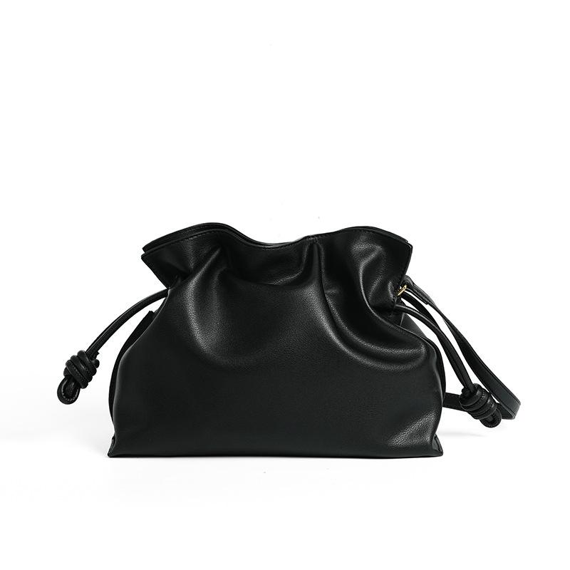 Pleated Cloud Bag: Women's Casual Cowhide Shoulder & Crossbody Bag with Drawstring for Versatile Commuting