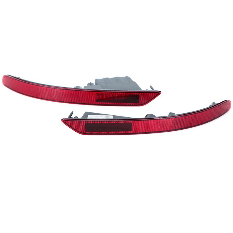 Car Rear Reflector Light For Mitsubishi Outlander Rear Bumper Signal Lamp Reflectors Tail Light Car Accessories