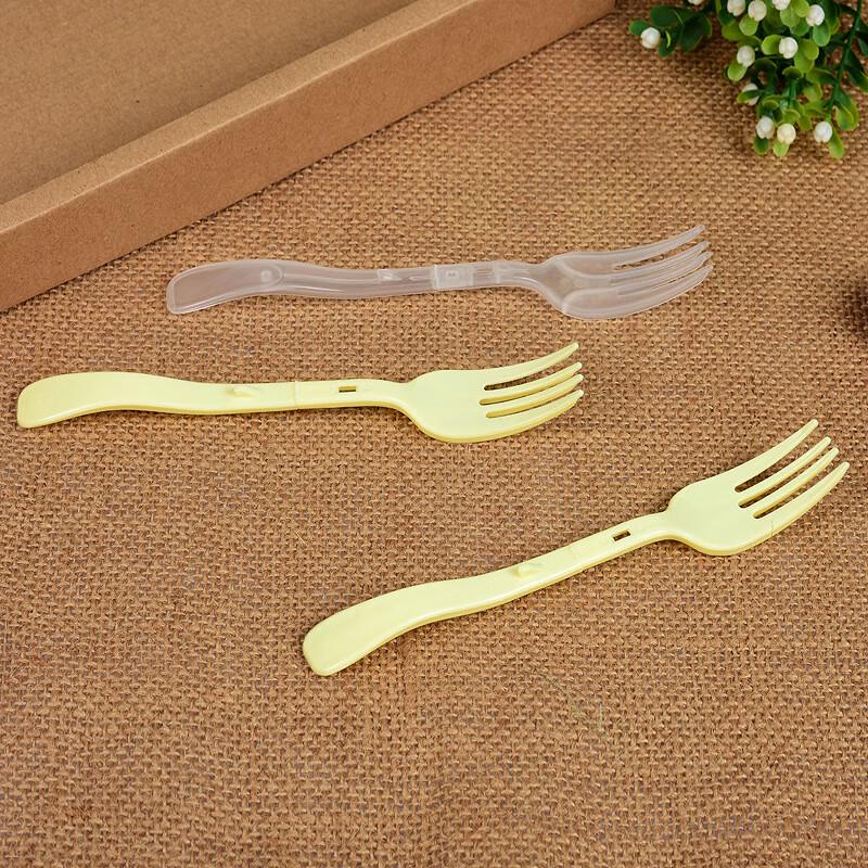 Fanshun Disposable Folding Plastic Forks, 100 Count