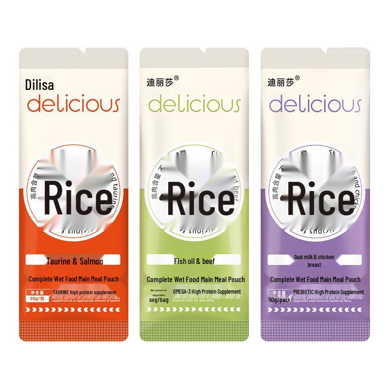 Nutritious Pet Food: Complete Wet Food Pouches and Nutrition Bars for Cats and Puppies