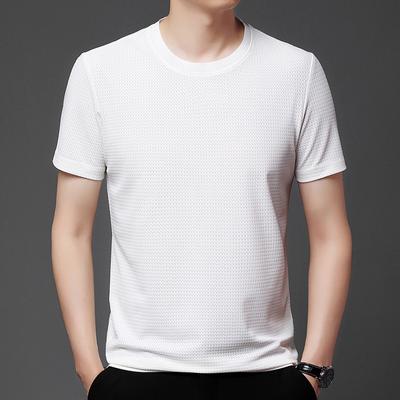 קיץ חדש צבע אחיד ג'קארד צווארון עגול חולצת טי גברים נושמת ישרה קז'ואל אופנה דקה שרוול קצר גברים