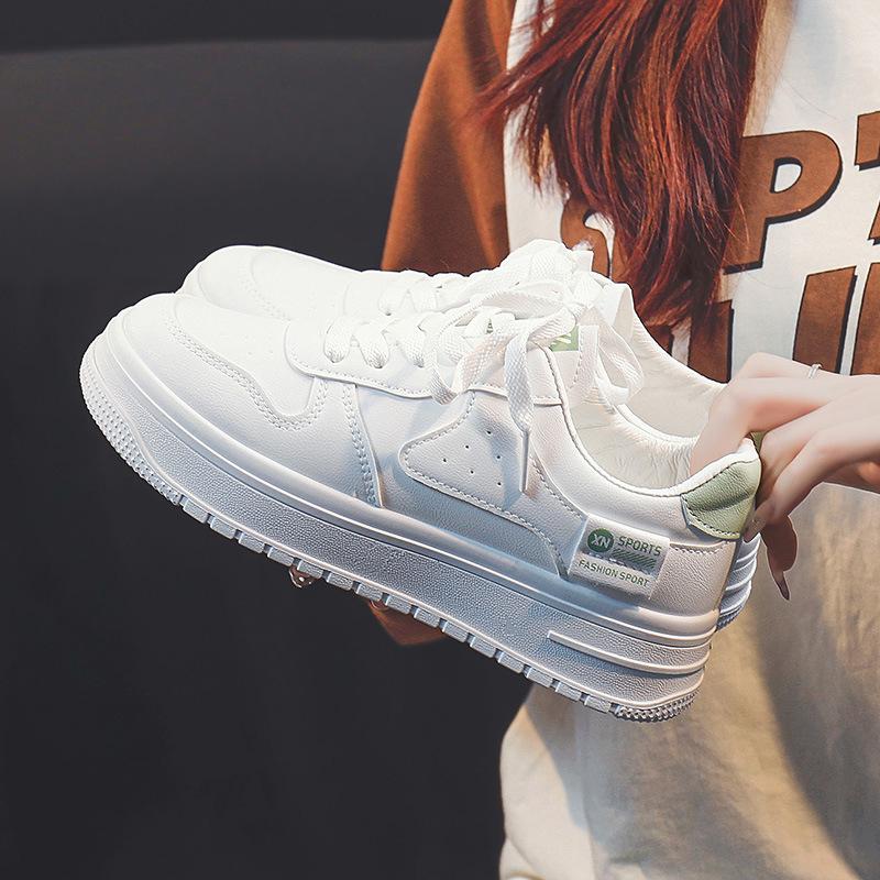 

Весенние белые туфли в университетском стиле с низким верхом на платформе для детей, новый дизайн, универсальная спортивная обувь для студентов 40