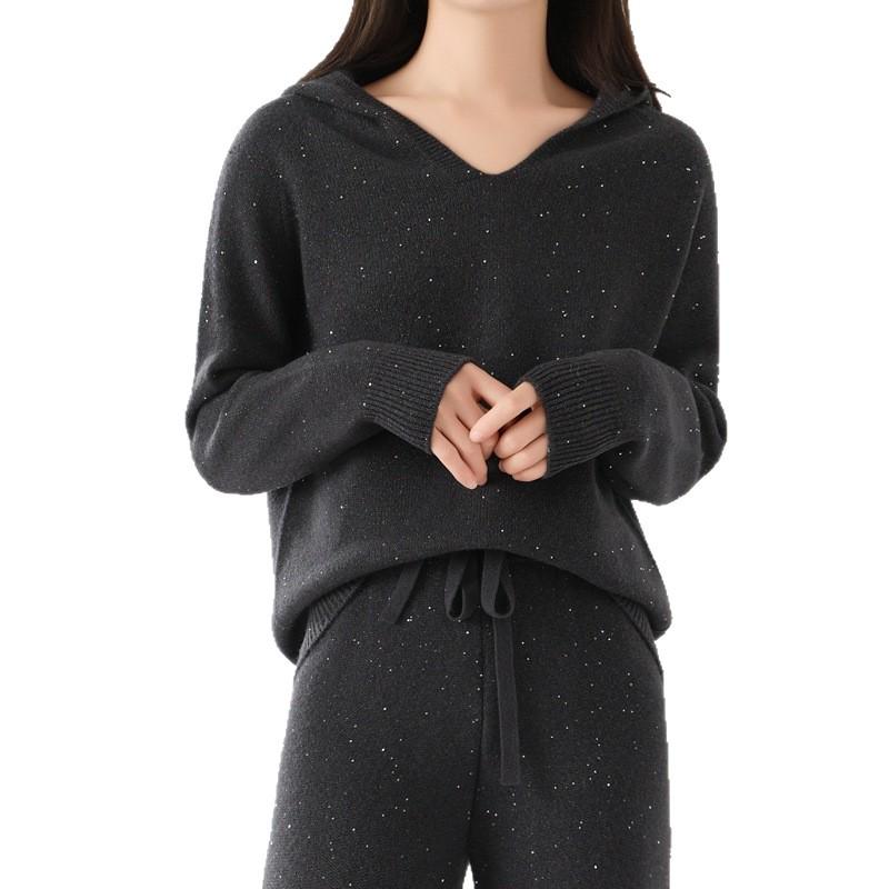 Wool Knit V-neck Sweater - Women's 2025 Autumn/Winter Collection