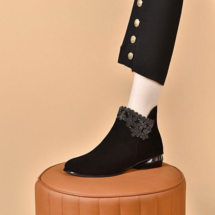

Короткие ботинки Матовые ботинки Осень и Зима Ботинки Мартина со стразами Круглый носок Средний каблук Универсальные одинарные ботинки 41 чёрный