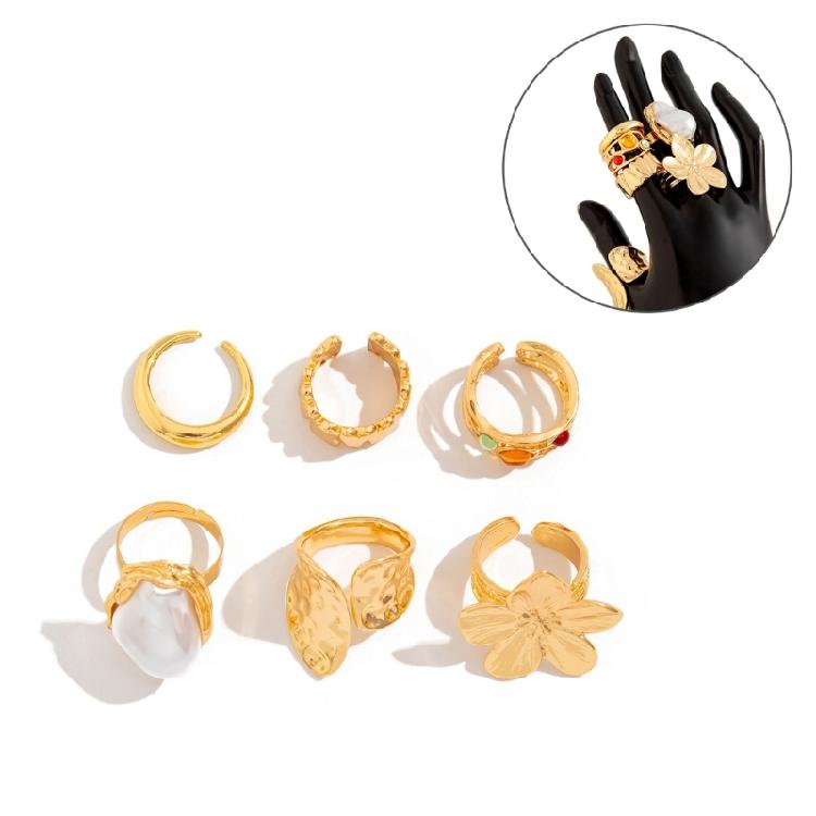 Fashionable Adjustable Flower Rings Set With Stylish Pearls Highlight Accessory for Women’s Everyday And Party Looks