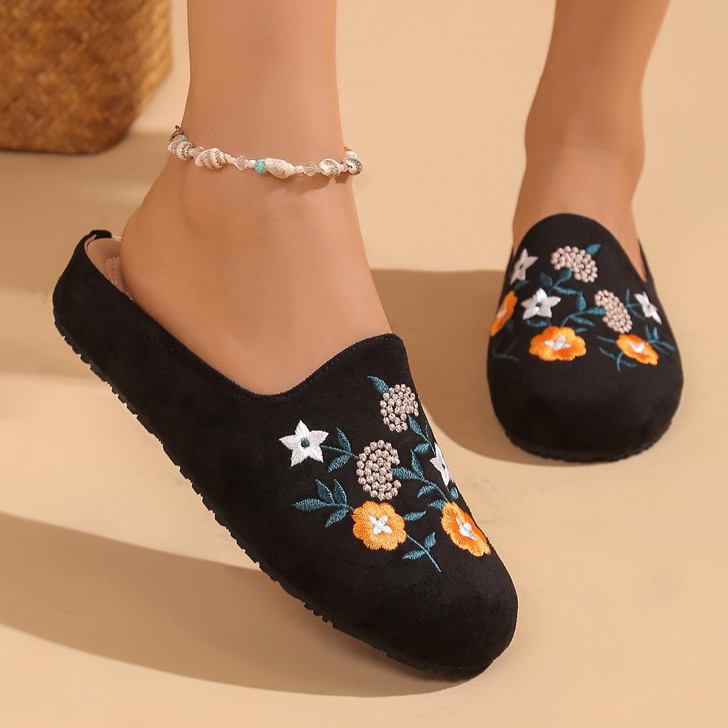 Large Size Slipper Women 2025 Summer New Embroidered Female Slippers Flat Women's Shoes