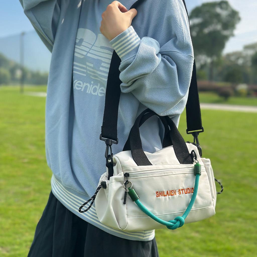 Japanese Trend Letter Sports Style Messenger Bag Simple Casual Men and Women Portable Outdoor Light Fashion Small Square Bag