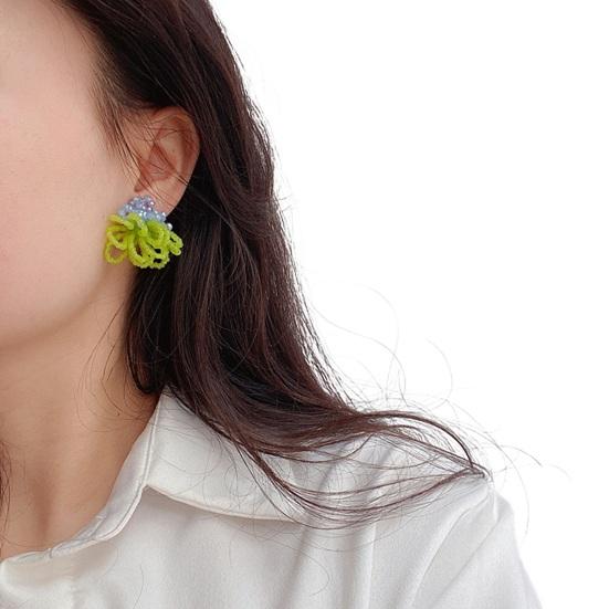 Handmade Beaded Earrings Boho Beaded Flower Earrings Floral Drop Earring Women's Summer Beach Jewelry