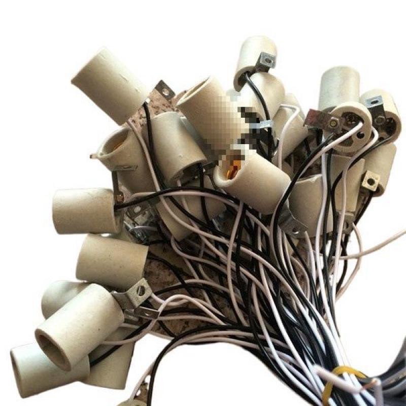 High-Temperature Ceramic E27 Screw Lamp Holder with 7-Shaped Foot and Wire, for Ceiling Lamp Modifications