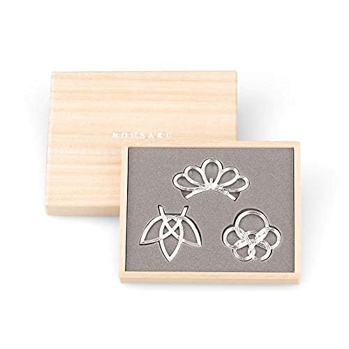 

Nousaku Chopstick Rest - Pine, Bamboo, and Plum Design (100% Tin) 502001