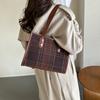 Korean Version of Fashionable Retro Woolen Handbag Bag Women's Trend Personalized Texture Plaid Contrasting Color Single Shoulder Messenger Bag Bucket