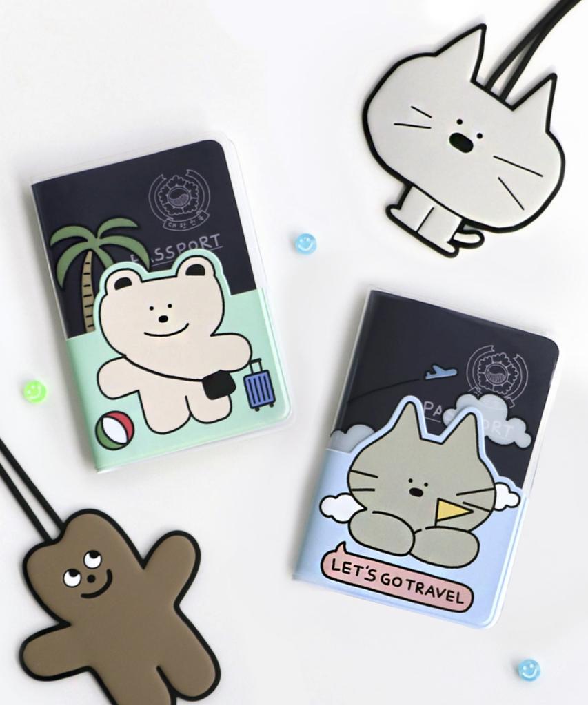 Iconic Doodle Passport Case Name Tag Set 4 Types