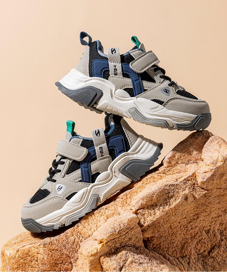 Habi Bear Children's Breathable Mesh Sports Shoes - Boys' Comfortable Casual Sneakers for Spring and Autumn.