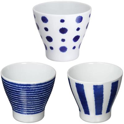 Hasami Ware Dinnerware Set Small and 9cm Diameter X 8cm Japanese Microwave and Dishwasher Made In Product Number 30199 "Indigo Dye" (3 Pieces) Cups,