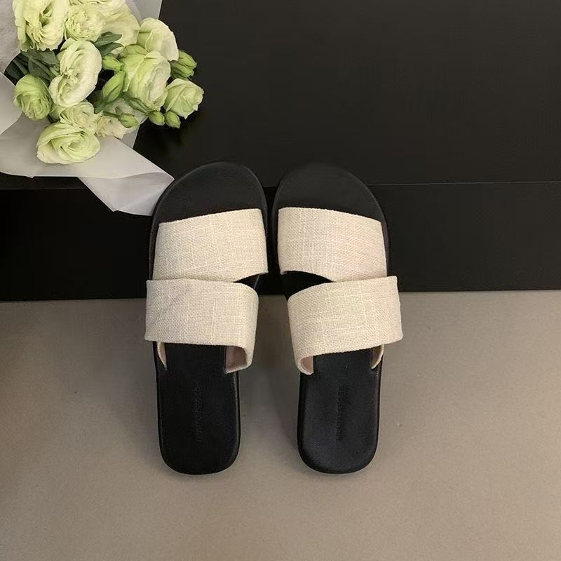 Simple Casual Lazy Niche High Sense One-word Drag 2025 New Beautiful Flat Bottom Cool Slippers Women's Summer Wear